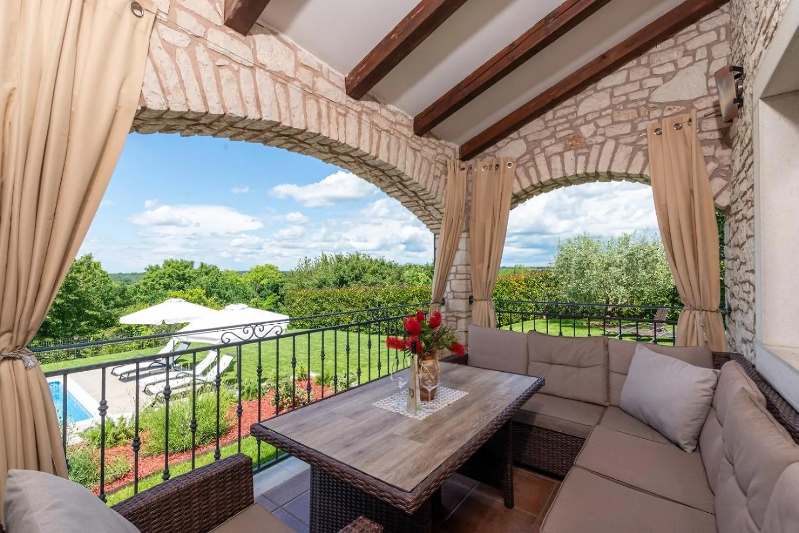 Villa Roma Baderna 0*,  Kroatien